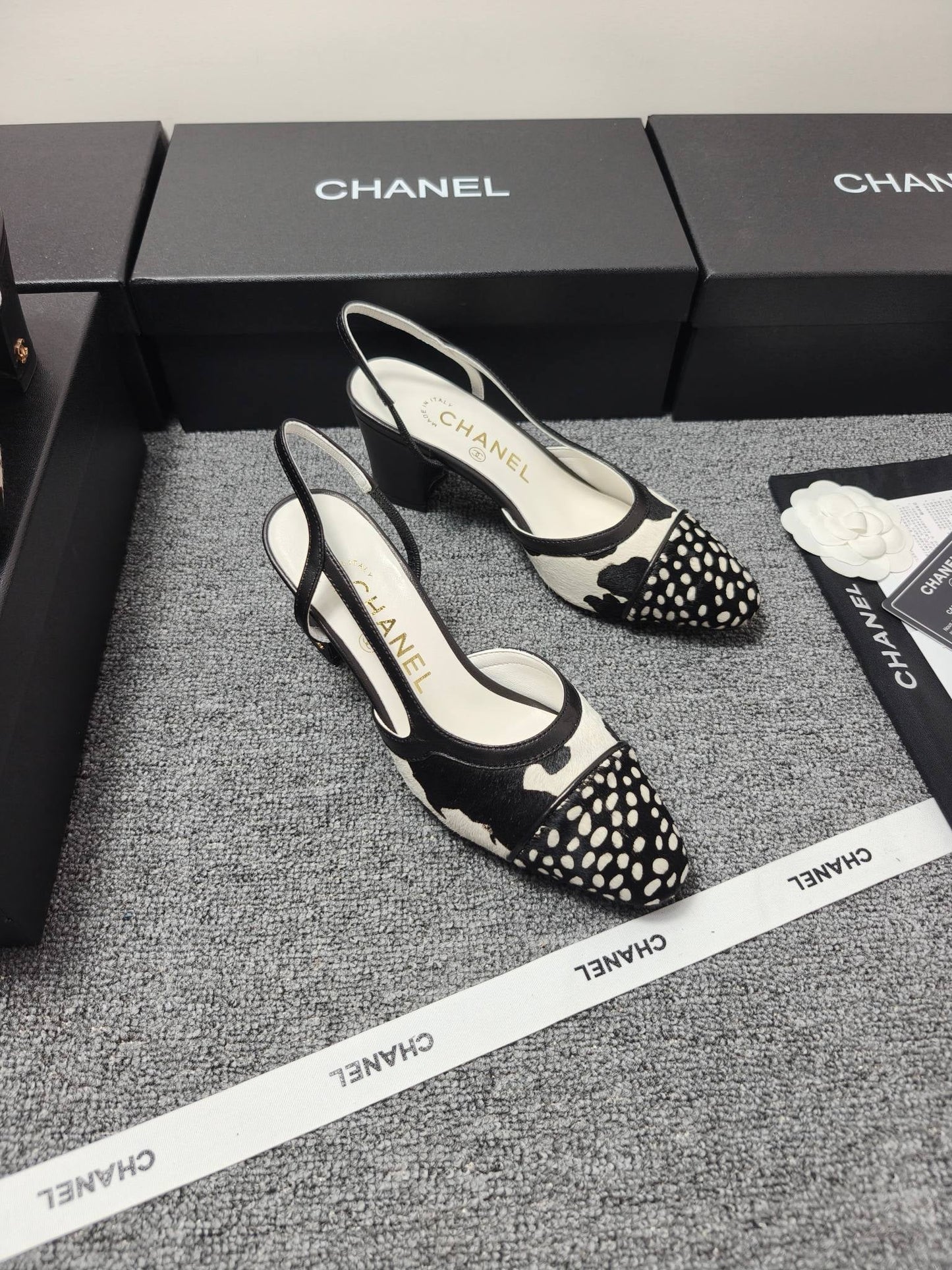 Chanel 2026 Slingback Black White Horsehair Calfskin 696631