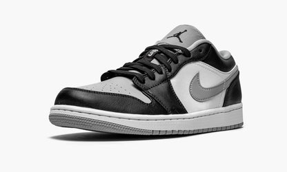 Air Jordan 1 Low “Light Smoke Grey” Sneakers - Collector's Edition