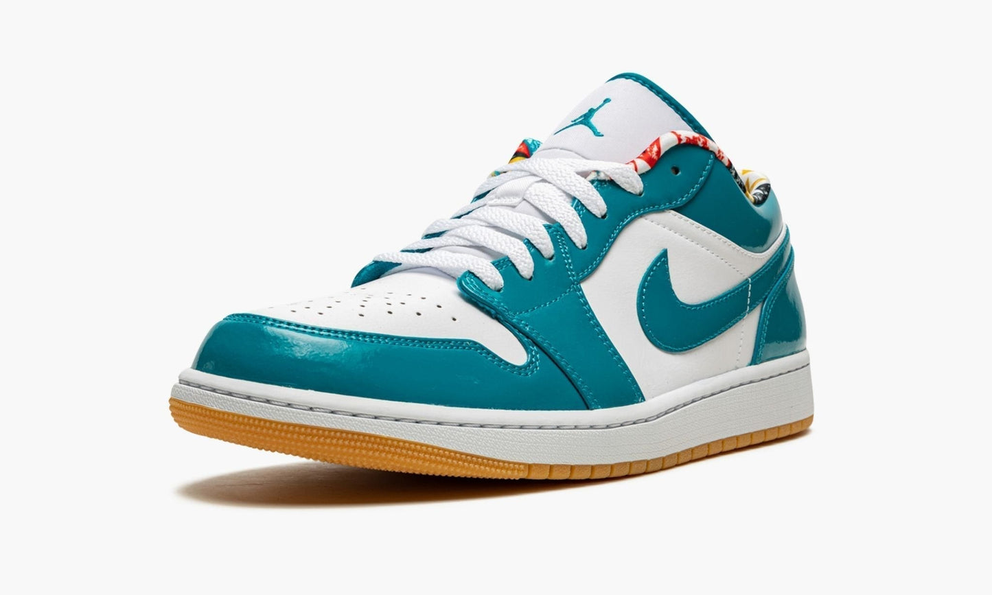 Air Jordan 1 Low SE “Barcelona” Sneakers - Cushioned Stride
