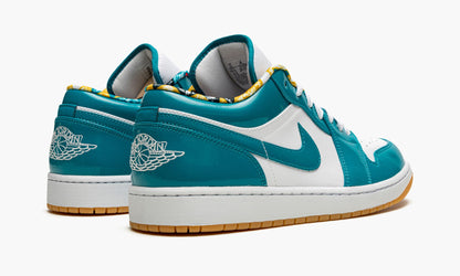 Air Jordan 1 Low SE Barcelona Sneakers - Basketball Legend