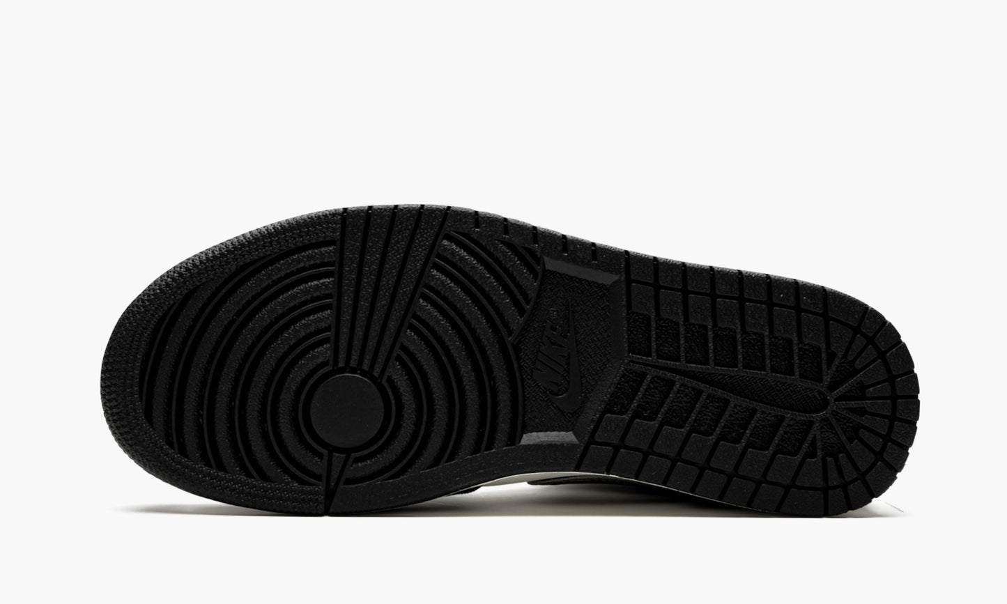 Air Jordan 1 Mid SE Satin Grey Sneakers - Retro Runner | Silhouette King