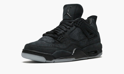Air Jordan 4 Retro Kaws Sneakers - Hall of Fame | Street Style