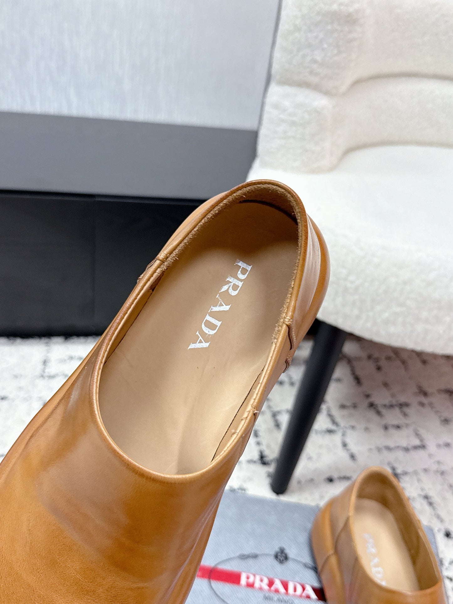 PRA 26S Loafers Camel Brown Calfskin Leather 617128