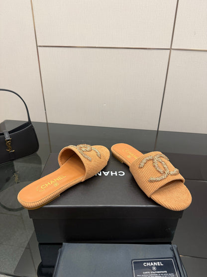 Chanel 2026 Slippers Leather Raffia Large Gold CC Logo 791589