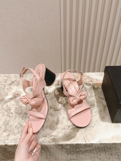 CC 26s Bow Sandals 55 Pink Cowhide 658466