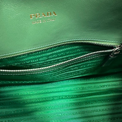 Prada 2026 Soft Lux Medium Tote Bag 39cm Patent Calfskin