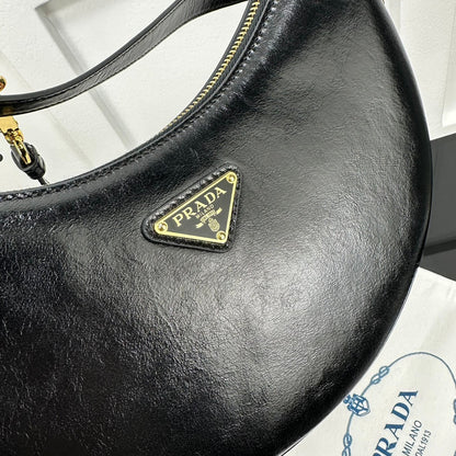 Prada 2026 Arque Shoulder Bag 22.5cm Patent Calfskin