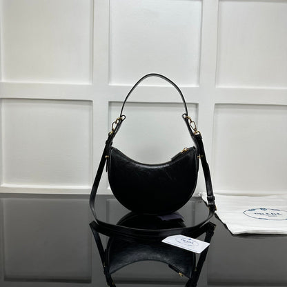 Prada 2026 Arque Shoulder Bag 22.5cm Patent Calfskin