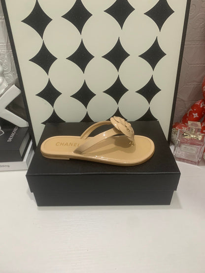 Chanel 2026 Camellia Flip-Flops Patent Calfskin 802344