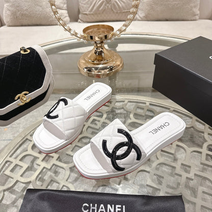 CC 26s Platform Slippers White Black  Sheepskin 627073