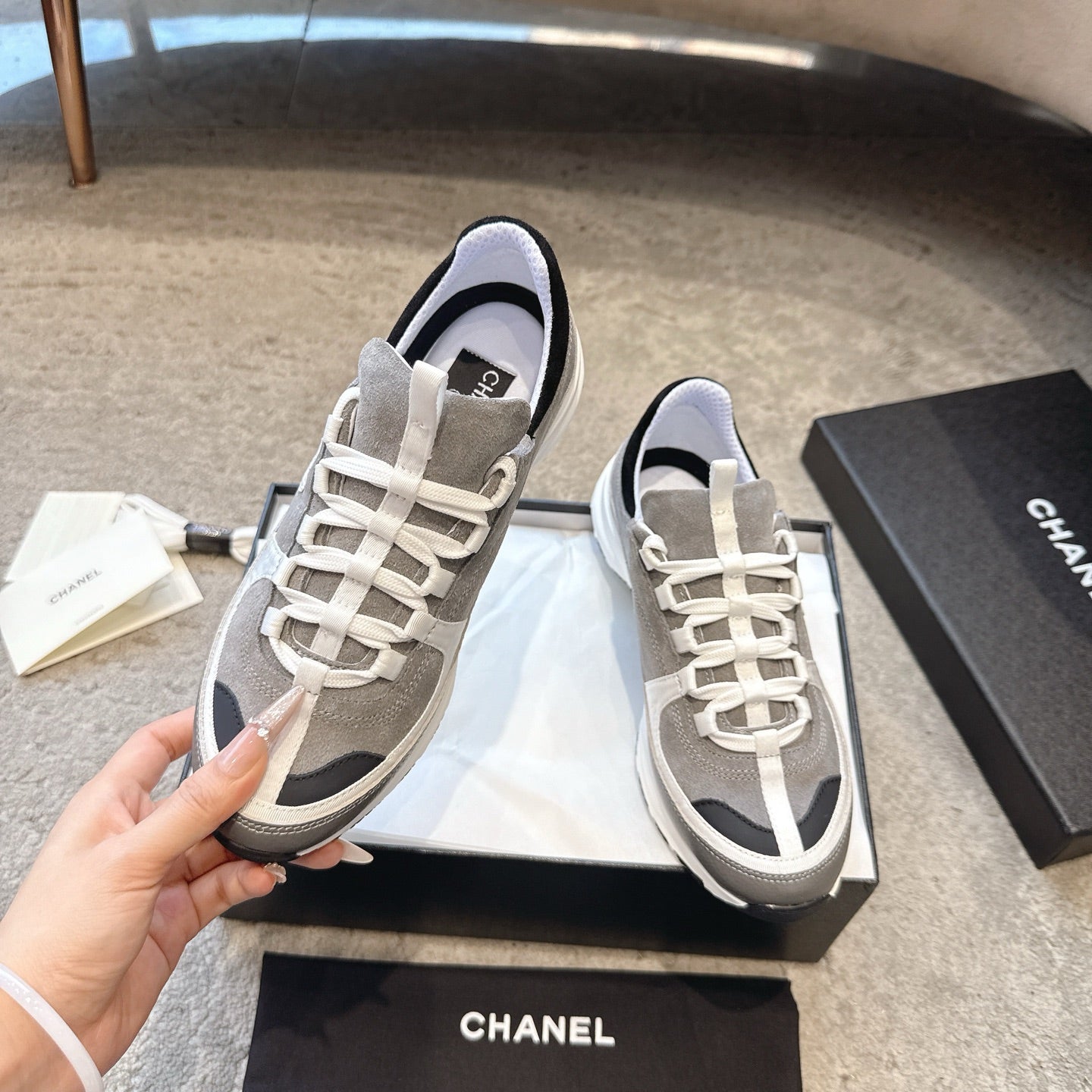 CC 26s Sneaker Gray Suede 647435
