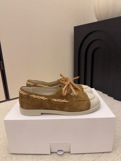 CC 26 Mocassin Loafer Brown Suede 588896