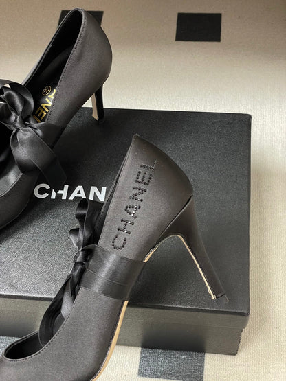 CC 26 Pump Black Satin Silk