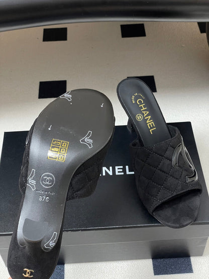 Chanel 2026 Sandals Lambskin 834706