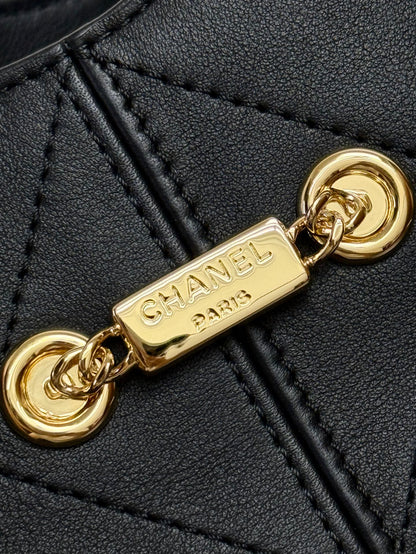 Chanel 2026 Small Tote Calfskin And Gold-tone Metal