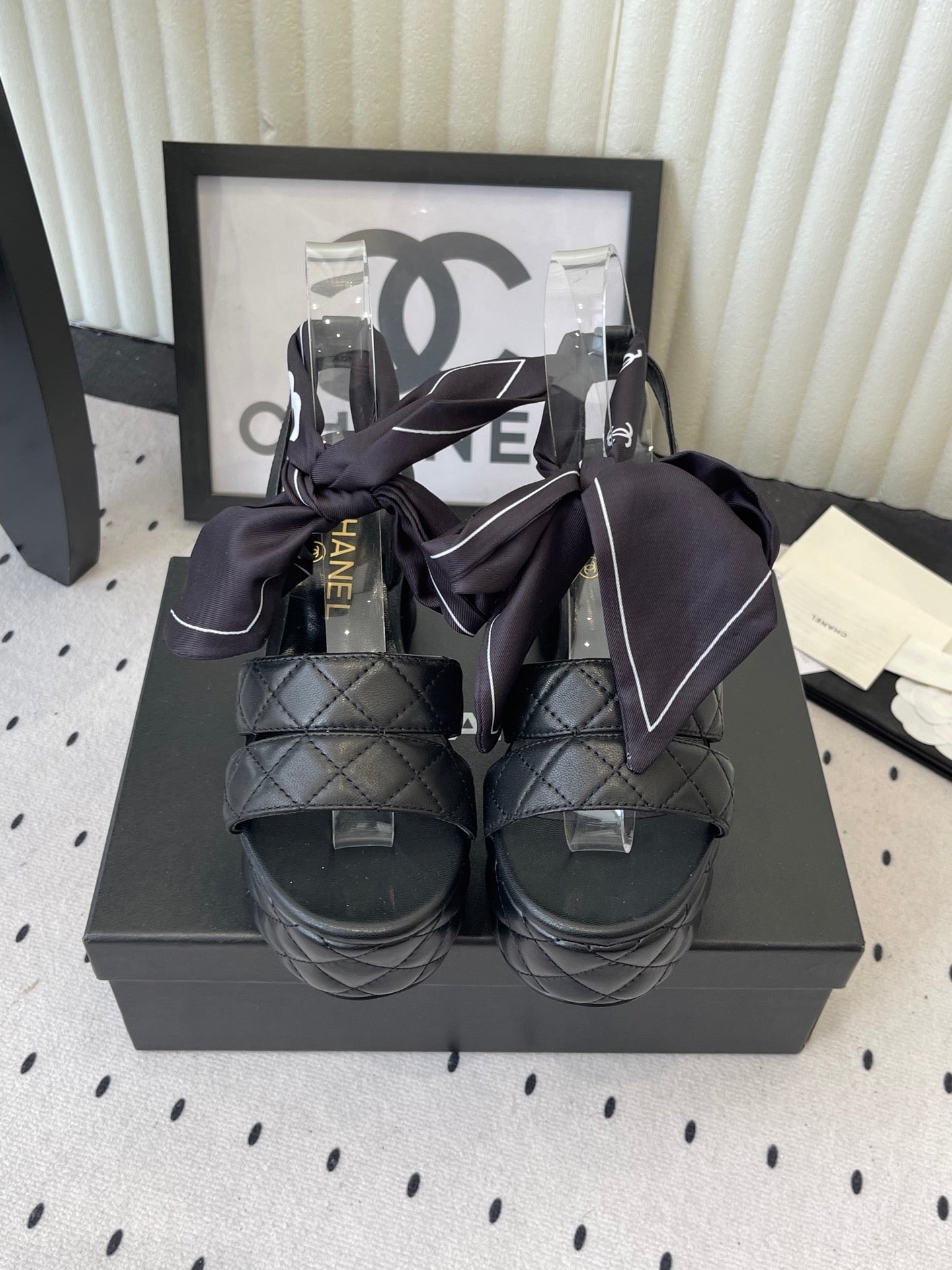 CC 26s Platform Sandals 75 Black Sheepskin 650087