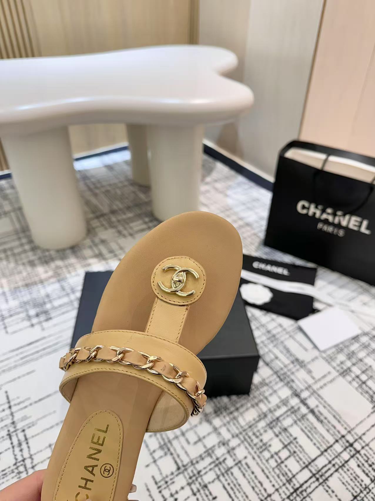Chanel 2026 Thong Sandals Calfskin Chain 790087
