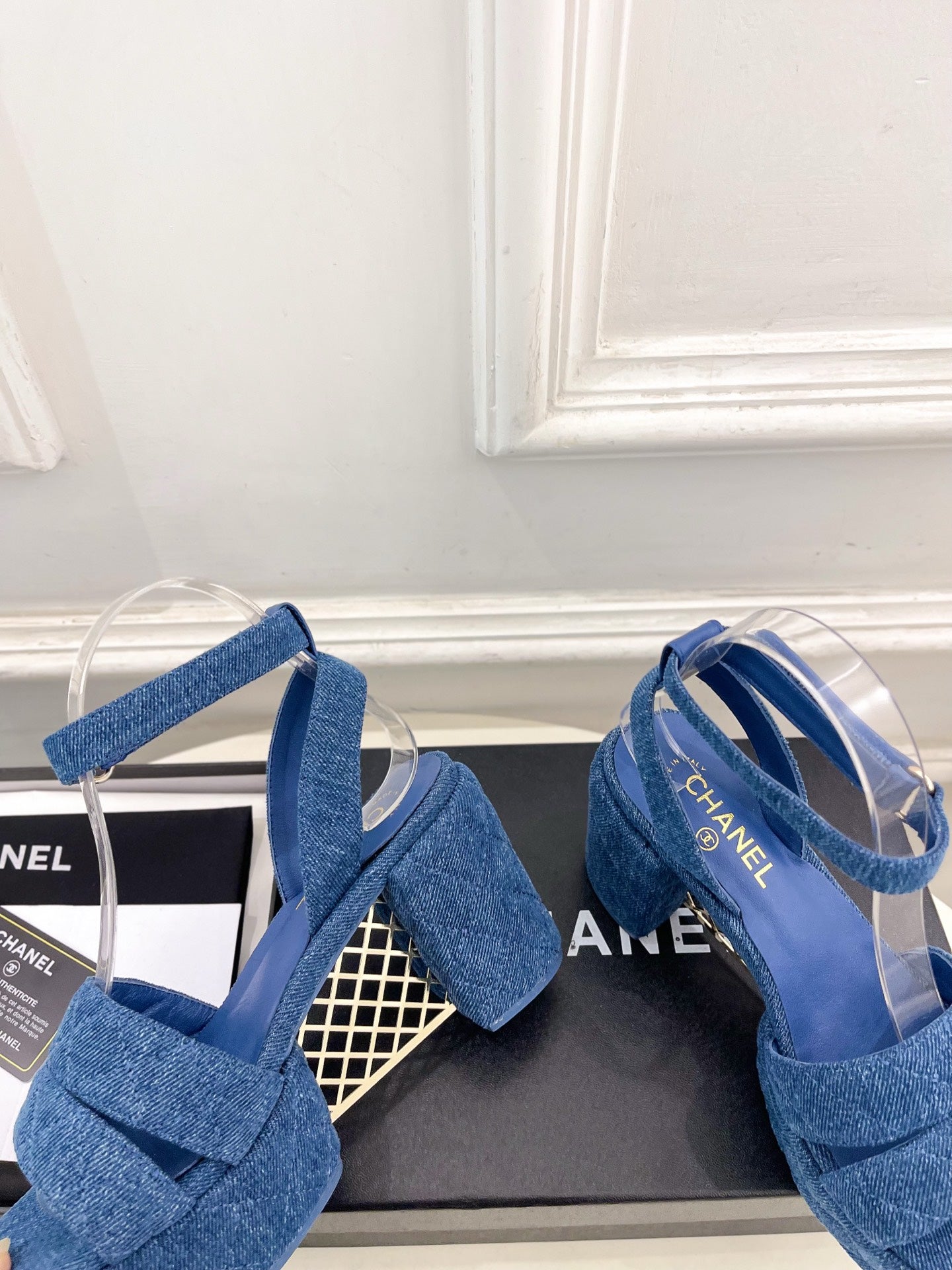 CC 26s HighHeeled Platform Sandals 85 Dark Blue Denim 631871