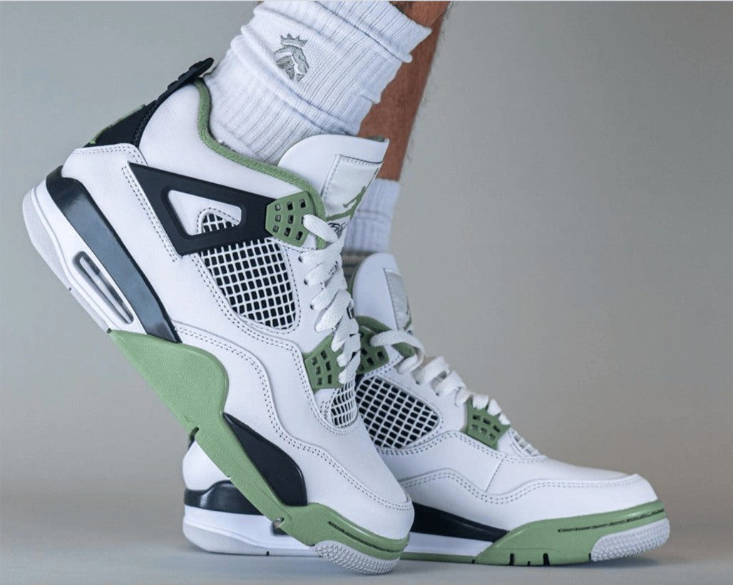 Jordan 4 Retro Seafoam Sneakers - Retro Runner | On-Feet Fire
